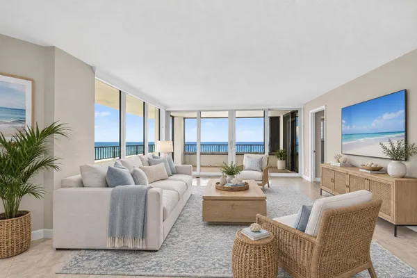 600 OCEAN DR 9A