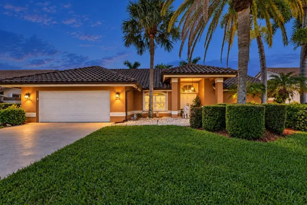 6001 WEDGEWOOD VILLAGE CIR