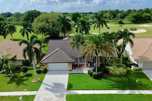 6001 WEDGEWOOD VILLAGE CIR