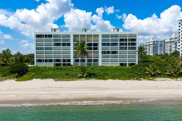 2000 N OCEAN BLVD 103