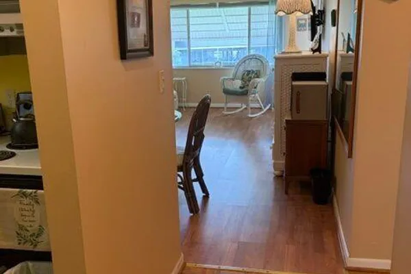 2562 GARDEN DR 204