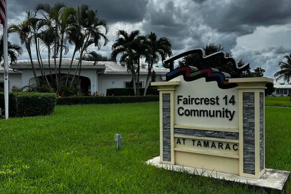 7009 NW 66TH TER