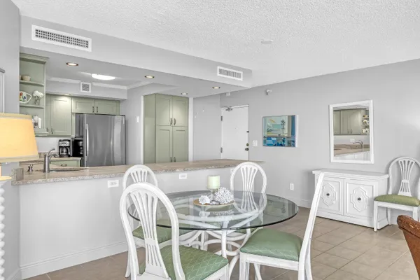 2800 N OCEAN DR A-22A