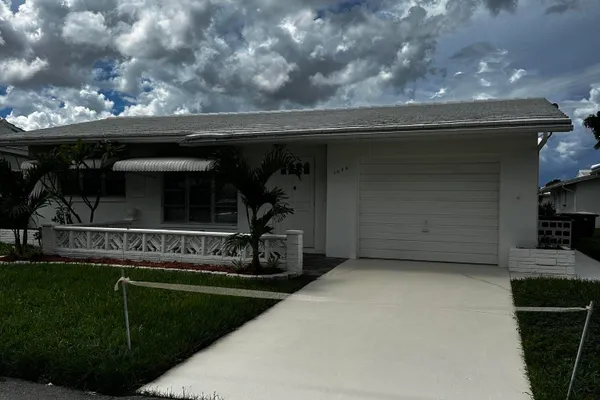 7009 NW 66TH TER