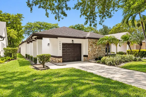 10549 FERN TREE WAY