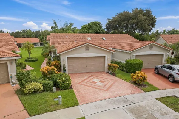 94 SAUSALITO CIR