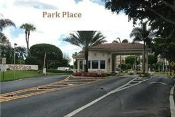 1200 SAINT CHARLES PL 409