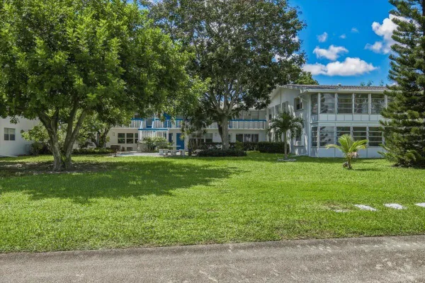167 LYNDHURST L L