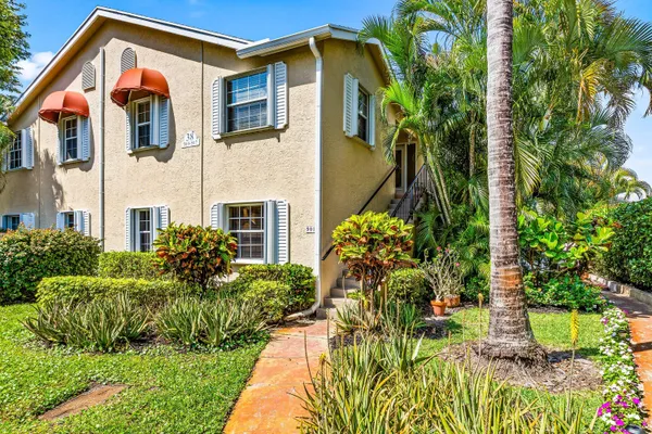 501 WATERSIDE DR