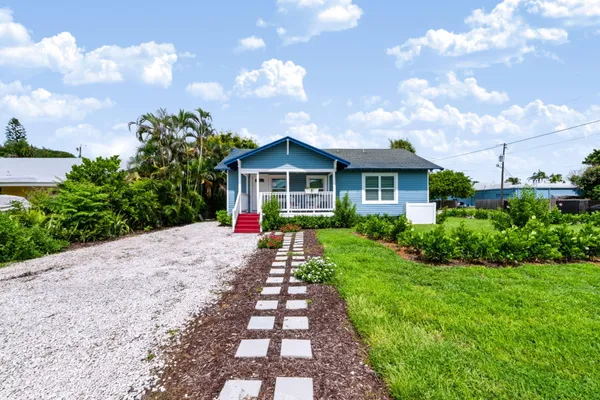 1566 NW 9TH AVE