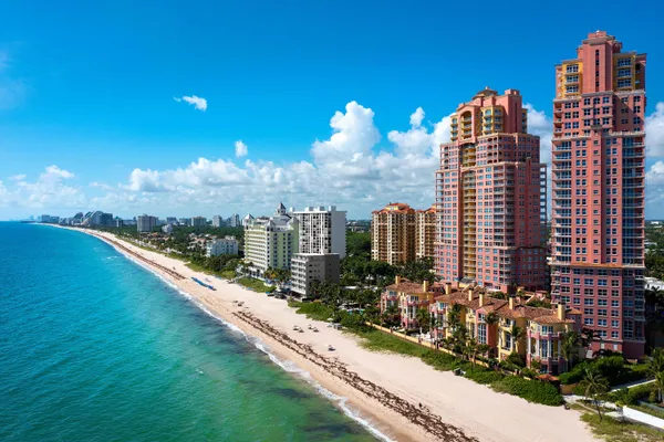 2110 N OCEAN BLVD 9D