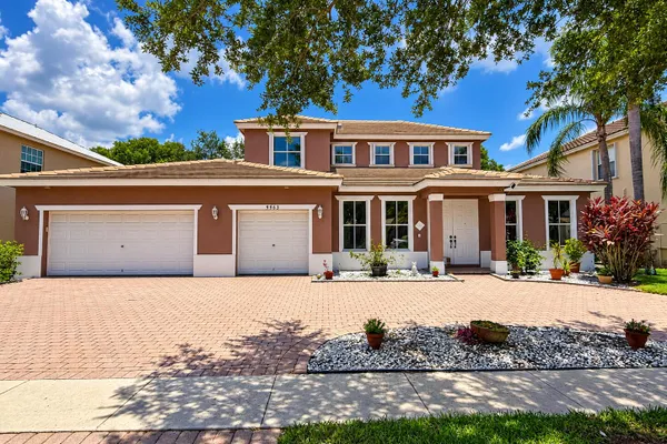 9563 SEDGEWOOD DR