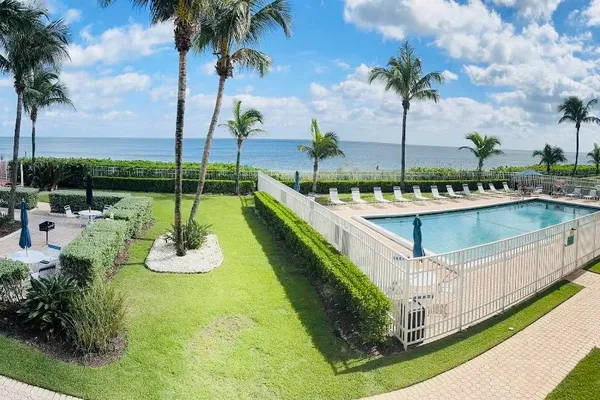 9800 S OCEAN DR 203