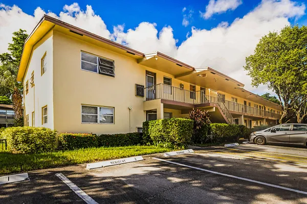 441 NW 76TH AVE 101