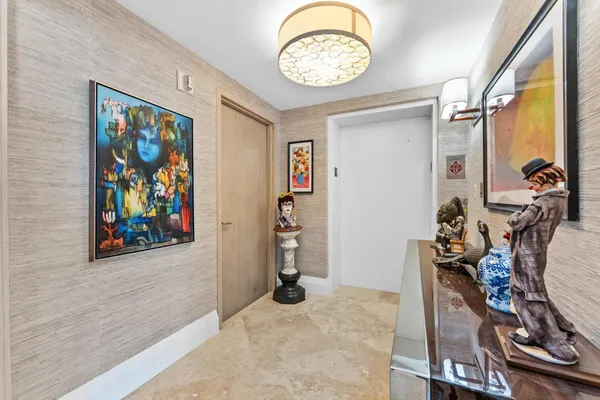 2110 N OCEAN BLVD 24A