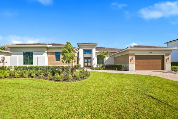 10241 CANTER CREEK CT