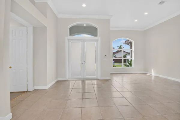 23329 LAGO MAR CIR