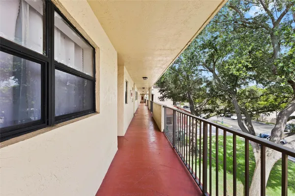 3199 FOXCROFT RD 304