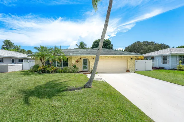 4520 NW 5TH AVE