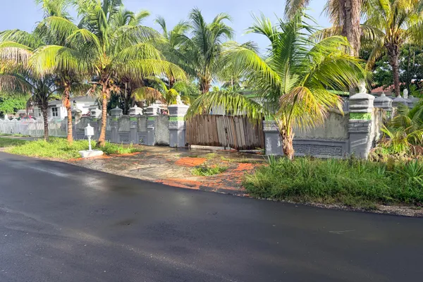 1450 NW 116TH TER