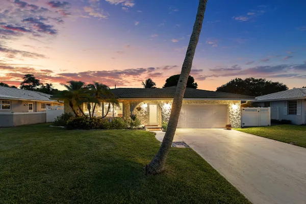 4520 NW 5TH AVE