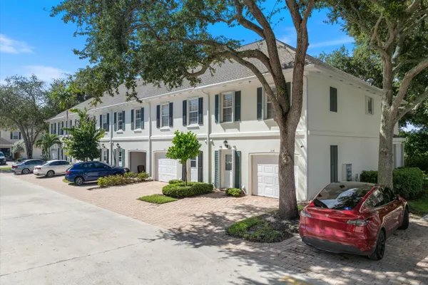 336 LEGARE CT