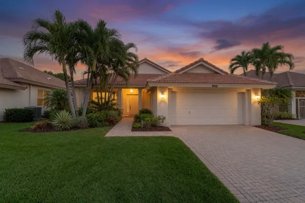 9110 BAY HARBOUR CIR