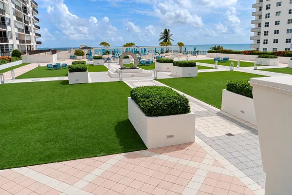 4280 GALT OCEAN DR 2C