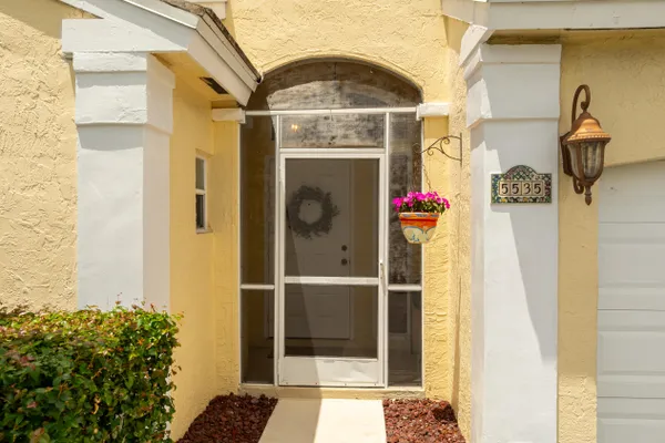 5535 NW 54TH CIR