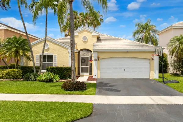5535 NW 54TH CIR
