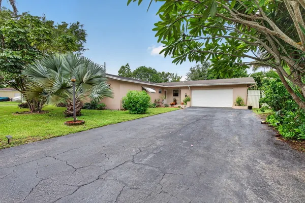167 NW 49TH AVE