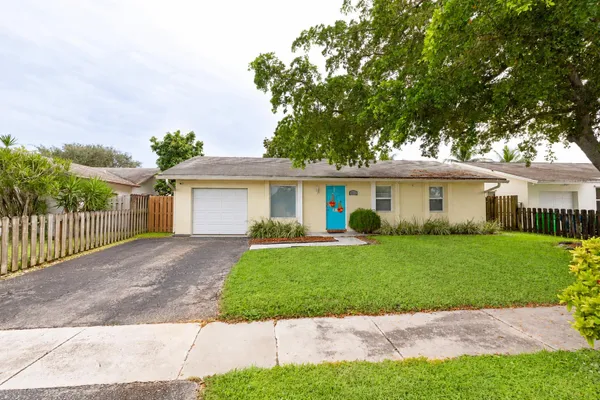 11030 NW 27TH ST