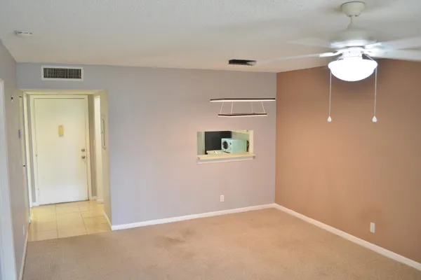 5130 LAS VERDES CIR 121