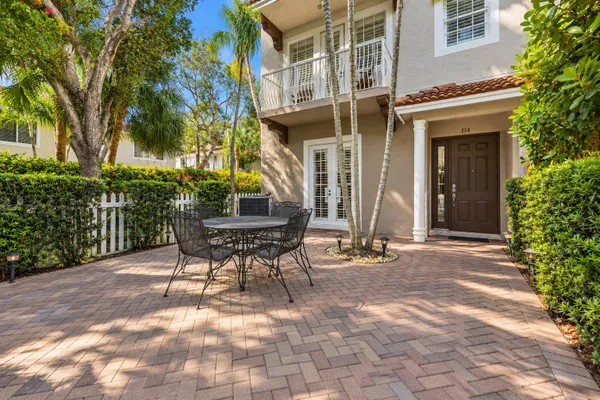 114 OCEAN CAY WAY