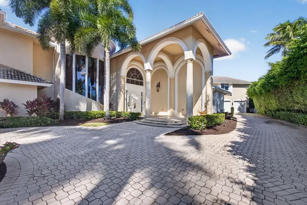 10248 HERONWOOD LN