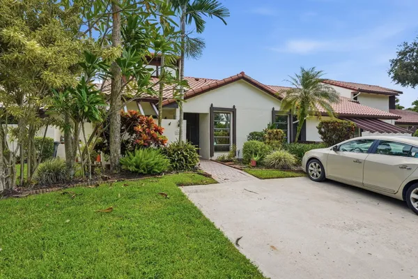 6756 TIBURON DR