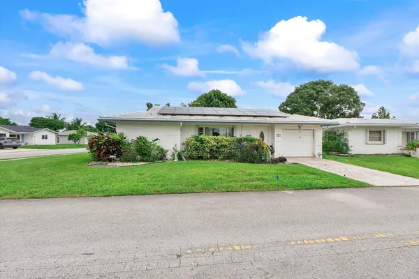 7510 NW 71ST AVE