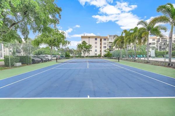 6190 WOODLANDS BLVD 107