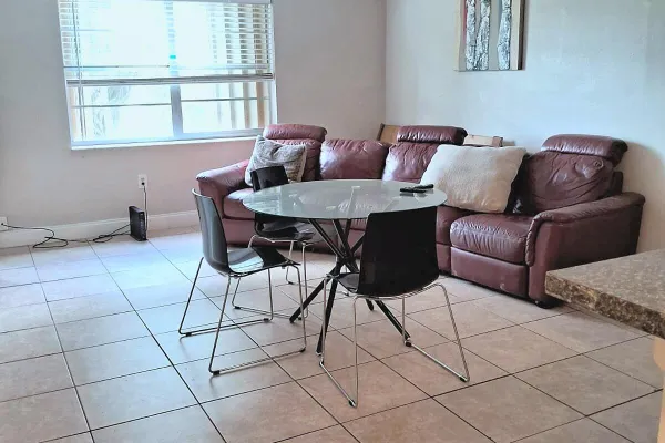 4334 NW 9TH AVE 7-2D