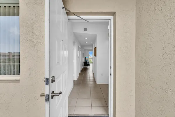 7775 YARDLEY DR 403