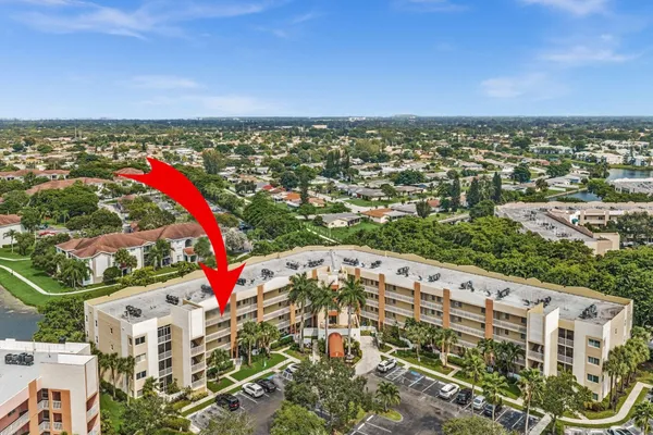 7775 YARDLEY DR 403