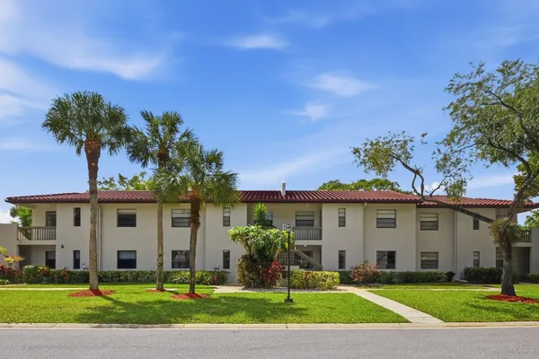 21364 CYPRESS HAMMOCK DR 1G