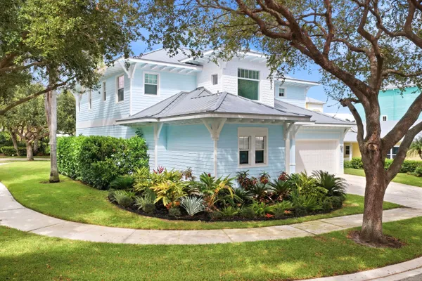 136 INTRACOASTAL CIR