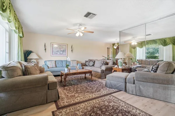 7510 NW 71ST AVE