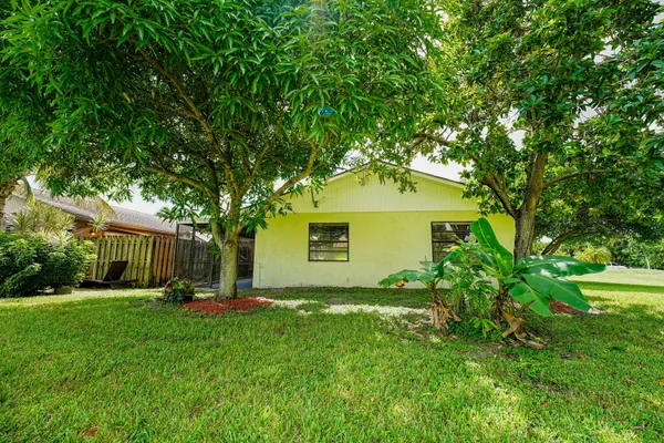 4971 PALM HILL DR