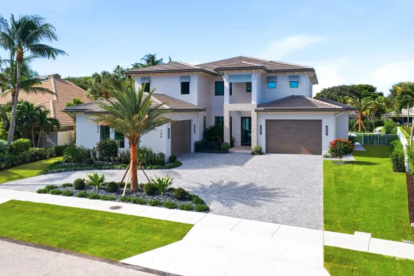 155 EBBTIDE DR
