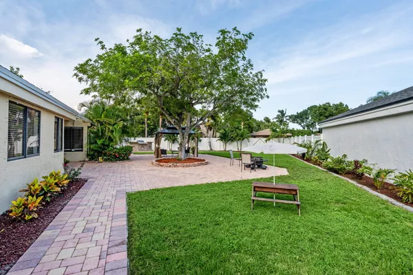 3331 NW 22ND PL
