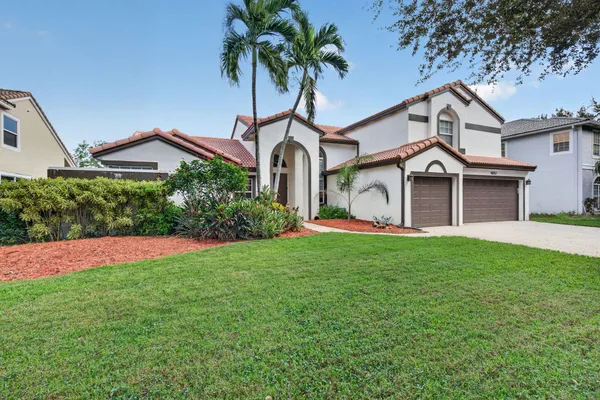 10257 BERMUDA DR