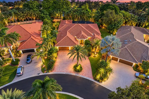 1051 NW 121ST TER