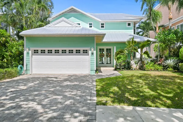 104 INTRACOASTAL CIR
